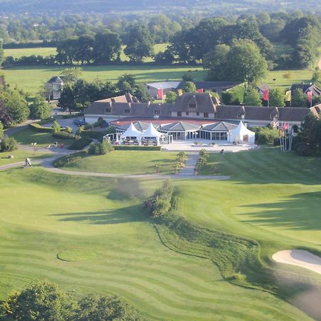 Amiraute Hotel Golf Deauville Touques Exteriér fotografie